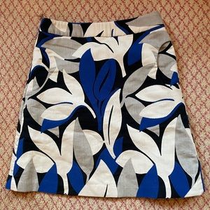 J McLaughlin Blue Black Cream Leaf Floral Print Straight Skirt